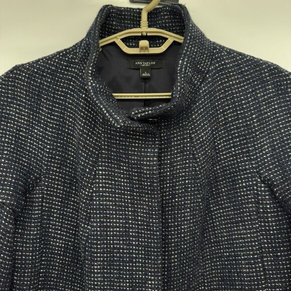 Ann Taylor Wool Blend Tweed Swing Coat in Navy Comfort Business Cocktail Large - Picture 4 of 11